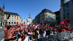 Allemagne: plusieurs milliers de supporters célèbrent les champions munichois