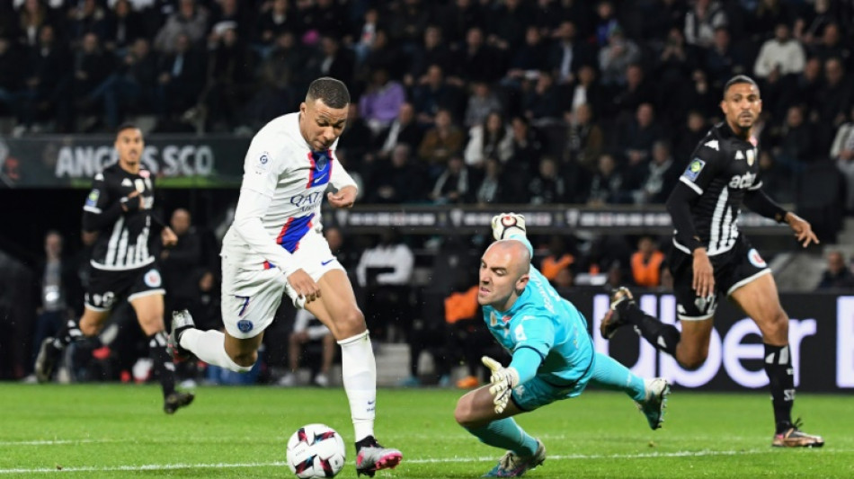 L1: le PSG et Mbappé enchainent et foncent vers le titre