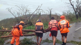 Filipinas hace limpieza después de la sexta gran tormenta en un mes