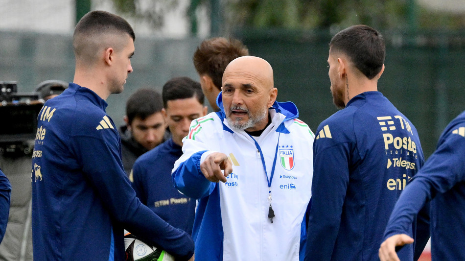 Euro 2024: azzurri tornano a Coverciano dopo giorno riposo