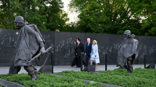 Biden recibe al presidente surcoreano y le enviará un submarino nuclear  