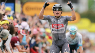 Tour de France: Jasper Philipsen remporte la 13e étape à Pau