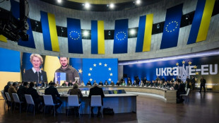 La UE respalda adhesión de Ucrania en una cumbre en Kiev