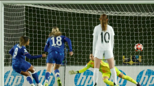 Chelsea top Women's Champions League group with win in Madrid